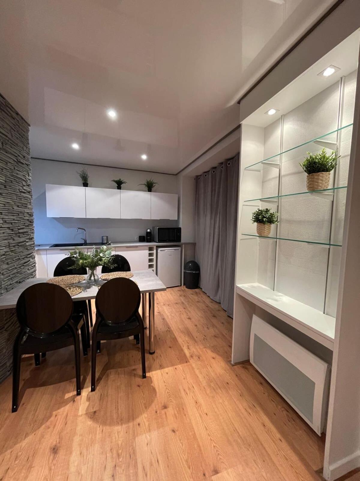 HYPER CENTRE BRIVE - Appartement cosy et chaleureux refait à neuf Exterior foto